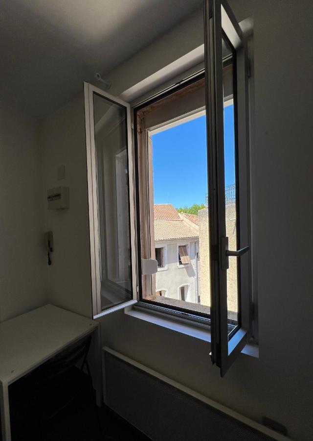 Cosy Studio Hyper Centre Avec Kitchenette & Climatisation Carpentras Eksteriør bilde